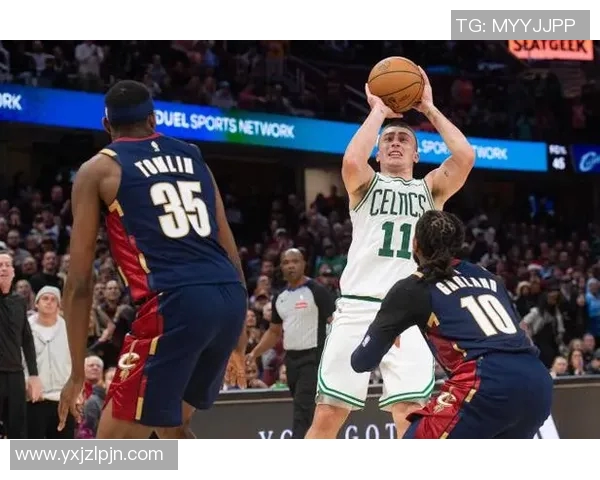 [2026年01月18日]凯尔特人后卫普里查德因左脚踝扭伤 确定缺席今日对阵老鹰